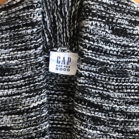 GAP Open Front Sweater Vest - Picture 3 of 7